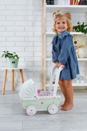 Doll's pram