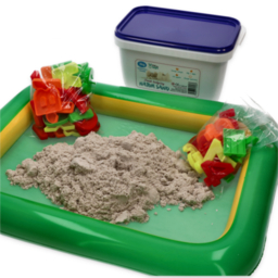 Natur Sand 3 kg with molds letters and numbers and sandpit