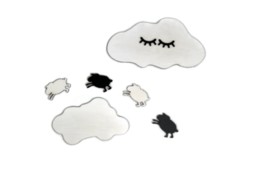 Children's room decoration cloud with sheeps